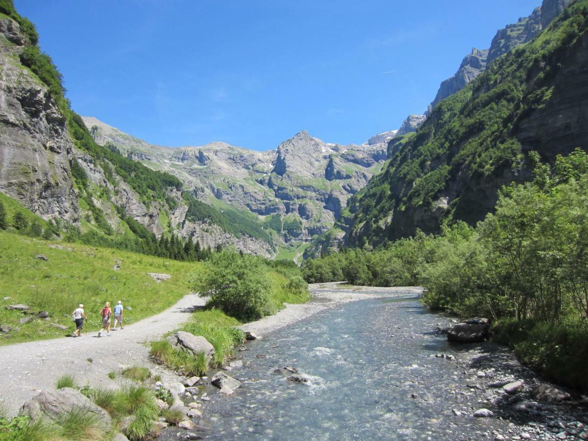 Ferienwohnung Ecrins Etoile C9 Samoëns Exterior foto